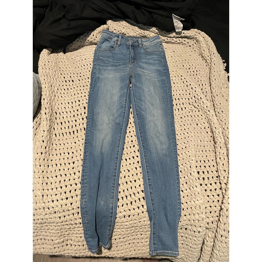 American Eagle high waisted jeans